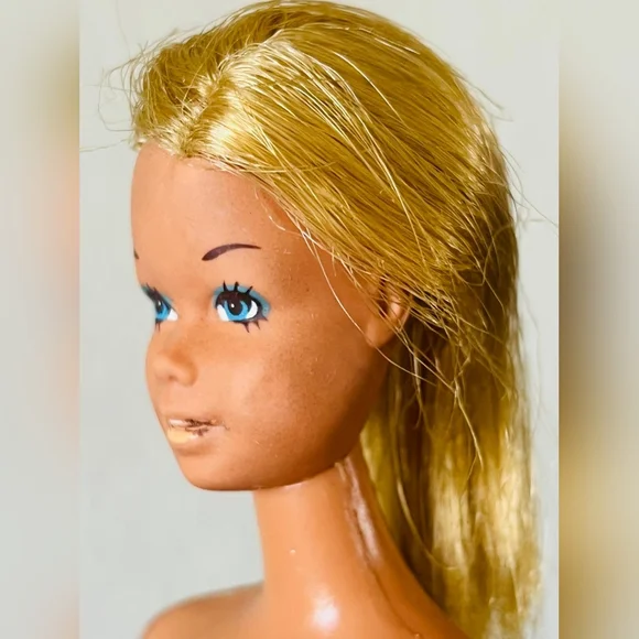 1975 vintage Malibu Barbie doll vintage barbie doll - Picture 5 of 10